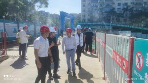 20241029 厦门市湖里区建设局卢勇局长莅临康乐学校（水上乐园地块）项目检查指导